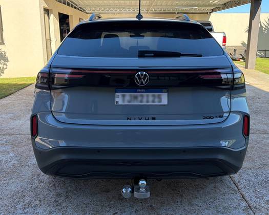 VOLKSWAGEN NIVUS 1.0 200 TSI TOTAL FLEX HIGHLINE AUTOMÁTICO VOLKSWAGEN NIVUS 1.0 200 TSI TOTAL FLEX HIGHLINE AUTOMÁTICO